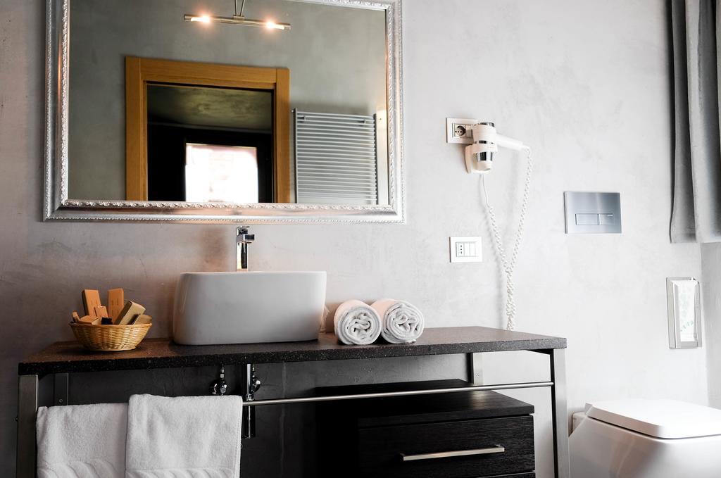 Sweet Life Bed and Breakfast Peschiera del Garda Exteriör bild