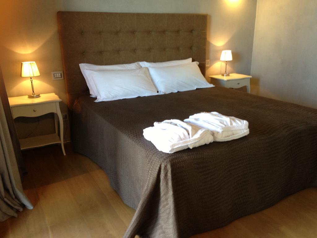 Sweet Life Bed and Breakfast Peschiera del Garda Exteriör bild